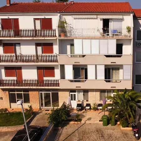 Apartment Pineapple